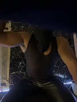 Snapshot of mikemacluffy chatting on 01.30.25 mikemacluffy online show from 01.30.25