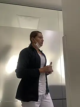 Keittly  online show from 03.18.25