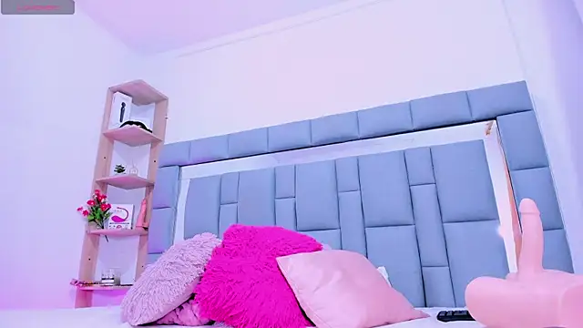 vivianne scott online show from 03.03.25