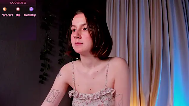 Snapshot of mind_game chatting on 12.18.24 mind game online show from 12.18.24