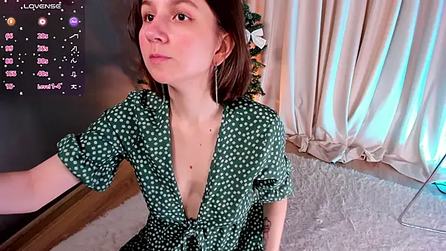 Snapshot of mind_game chatting on 12.27.24 mind game online show from 12.27.24