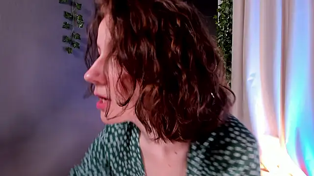 Snapshot of mind_game chatting on 02.26.25 mind game online show from 02.26.25