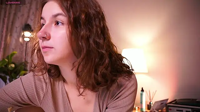 Snapshot of mind_game chatting on 09.14.25 mind game online show from 09.14.25