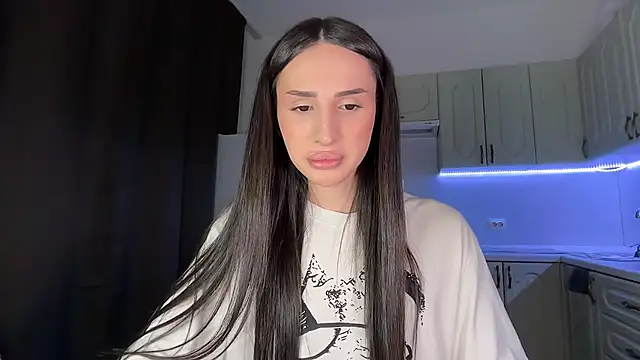 Kim Oberlin  online show from 03.14.26