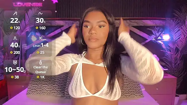 SophiaSmiiths  online show from 03.02.25