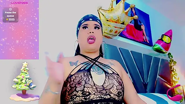 nauthyvalentina online show from 12.24.24