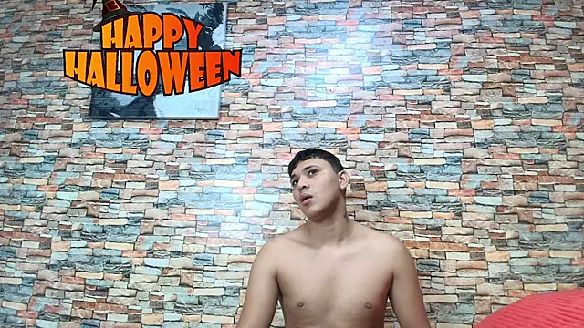 couple lovelyds online show from 10.31.25