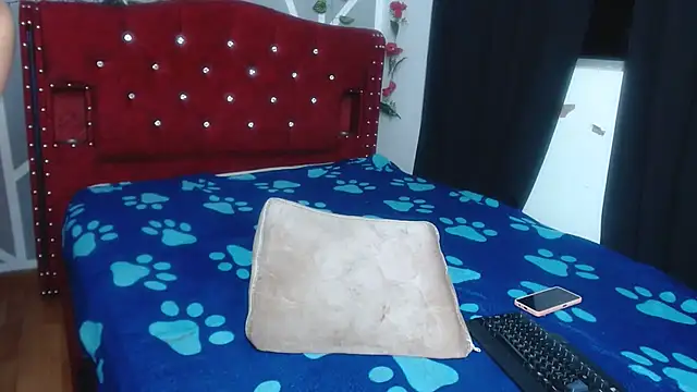 stephanieross202cl online show from 03.13.25