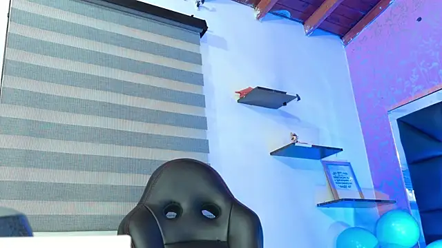 Sofia martiin online show from 09.24.25