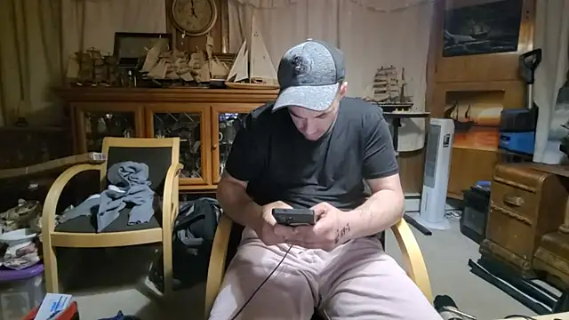 ScubaStevex online show from 04.18.26