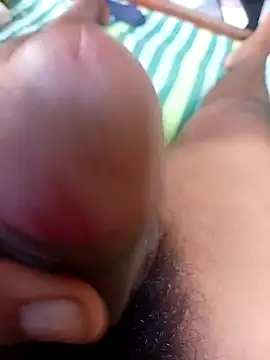 Snapshot of SizableCylinder chatting on 09.22.25 SizableCylinder online show from 09.22.25