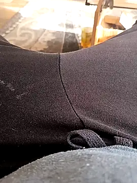 ich411983 online show from 11.12.25