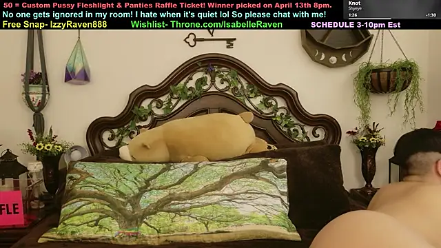 Snapshot of IsabelleRaven chatting on 04.07.26 IsabelleRaven online show from 04.07.26