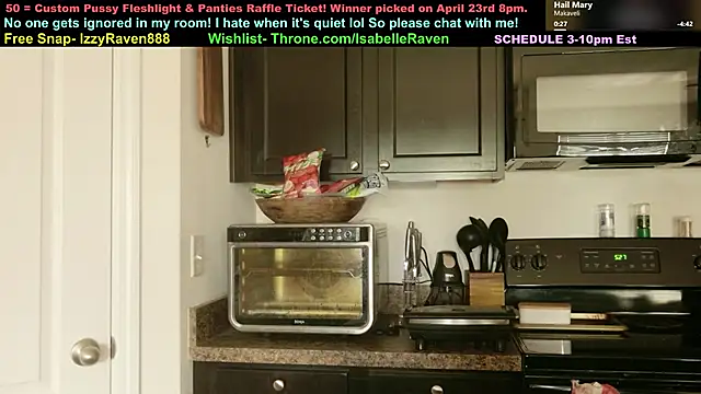 Snapshot of IsabelleRaven chatting on 04.20.26 IsabelleRaven online show from 04.20.26