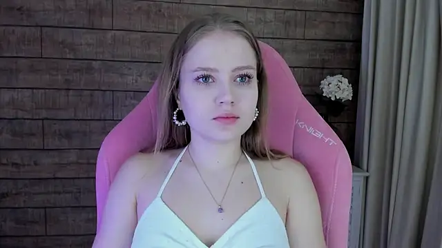 SelinSwarovski online show from 09.19.25