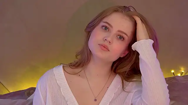 SelinSwarovski online show from 09.23.25