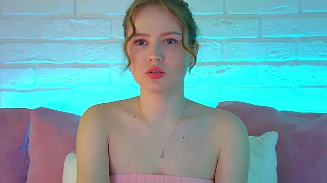 SelinSwarovski online show from 03.15.26