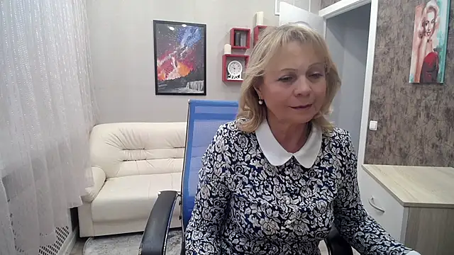 Milla Cutie18 online show from 02.03.25