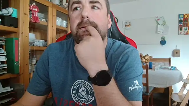 Snapshot of Ger_man_83 chatting on 10.31.25 Ger man 83 online show from 10.31.25