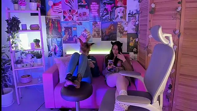 AveAngela online show from 12.29.24