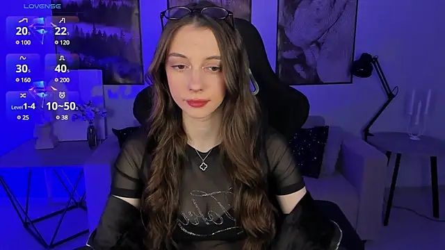 AveAngela online show from 03.20.25