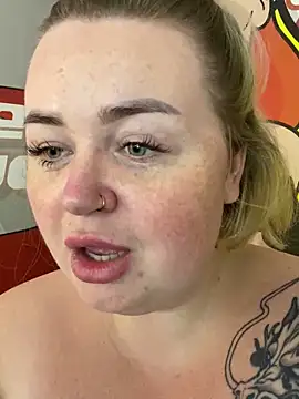 ZaraReignn online show from 10.18.25