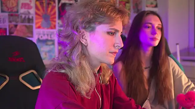 LuxRayi online show from 01.02.25