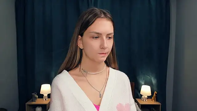 MayBennett online show from 01.12.25