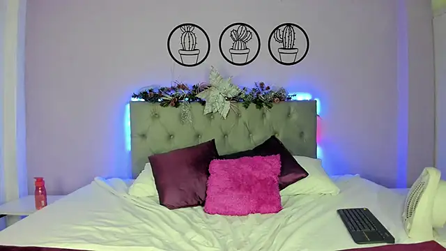 Snapshot of Antonelaplamer chatting on 12.07.24 Antonelaplamer online show from 12.07.24