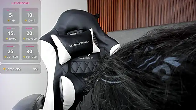 Snapshot of elissa_iris chatting on 12.13.24 elissa iris online show from 12.13.24