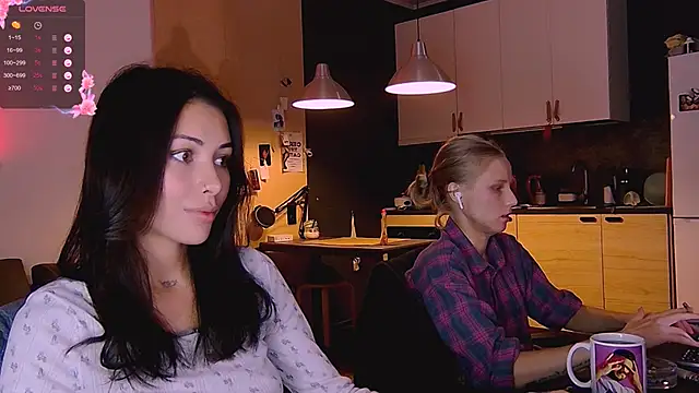 KatiKate online show from 10.06.25