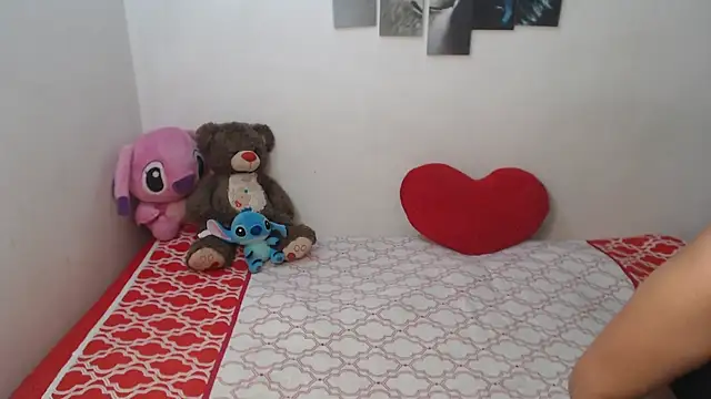 Pocahontas Princess  online show from 04.08.26