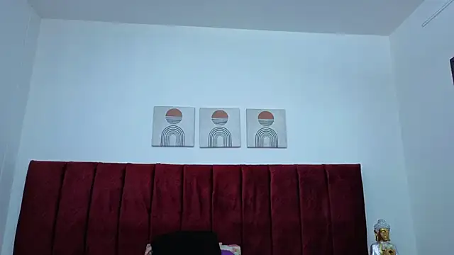 selena castillo online show from 01.15.26