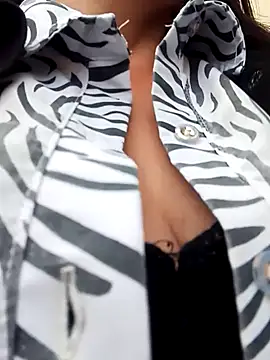 celeste-30  online show from 02.05.25