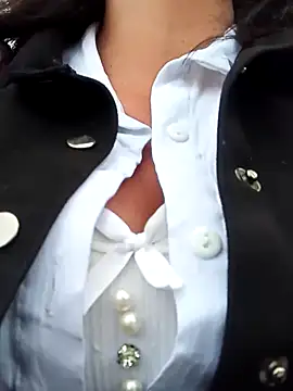 celeste-30  online show from 02.09.25