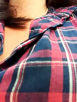 celeste-30  online show from 02.17.25