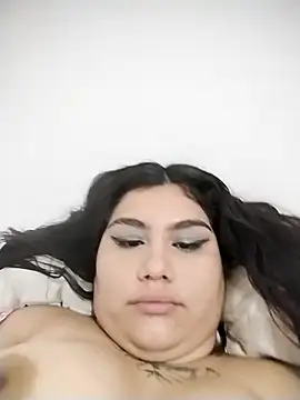 Snapshot of Marilin_Jessie chatting on 12.06.24 Marilin Jessie online show from 12.06.24