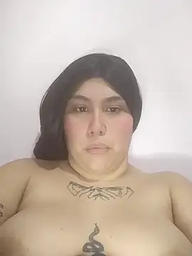 Snapshot of Marilin_Jessie chatting on 09.17.25 Marilin Jessie online show from 09.17.25