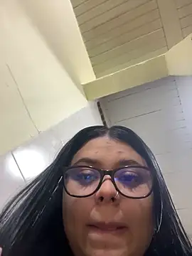 alissonfernandez  online show from 10.14.25