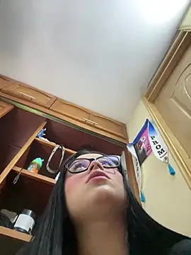 alissonfernandez  online show from 03.10.26