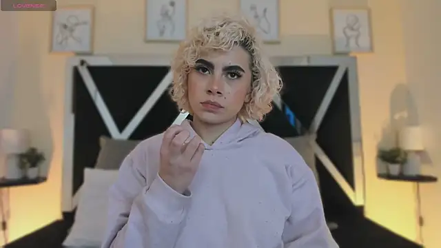 Snapshot of marian_pinzon chatting on 09.13.25 marian pinzon online show from 09.13.25