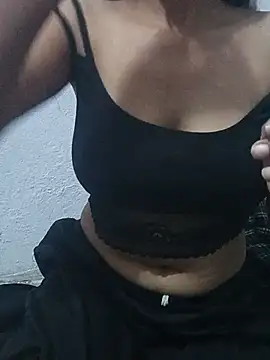 Snapshot of CuteMannaat chatting on 07.31.26 CuteMannaat online show from 07.31.26