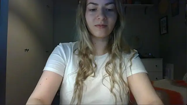 ROSIEx sweet online show from 11.04.25