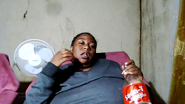 bustyboobs6 online show from 09.12.25