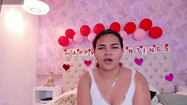 Carolina Evanss online show from 02.15.25