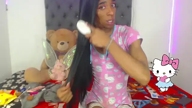 lucianadolll online show from 10.19.25