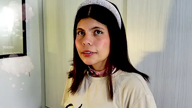 cutehanna1 online show from 10.17.25