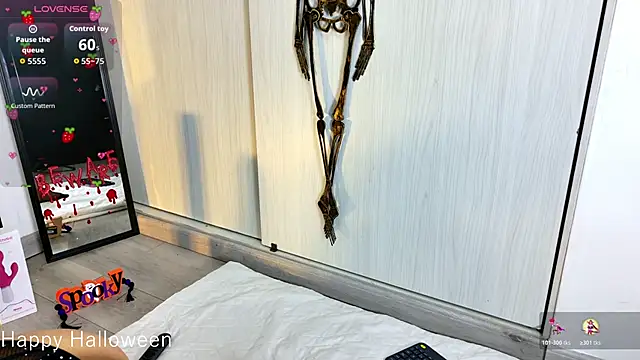 cutehanna1 online show from 10.29.25