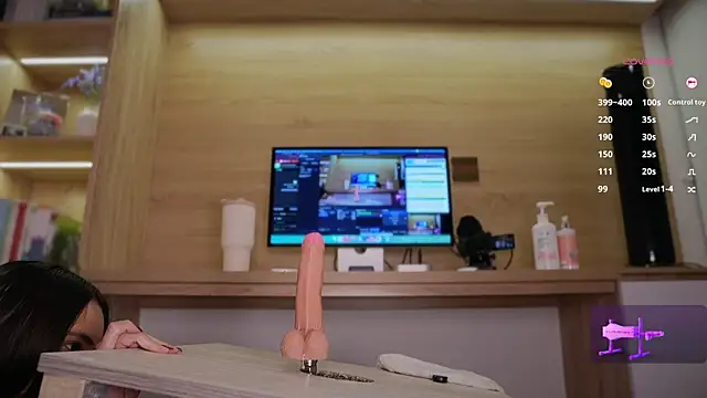 lana kane  online show from 02.17.26