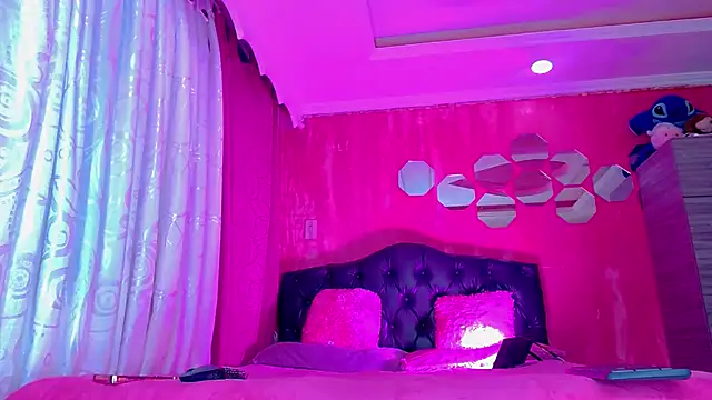 TiffanyMackensyy online show from 03.07.26